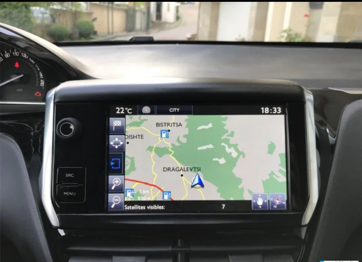 Peugeot 208 1.2 pure tech Allure   | Mobile.bg   17