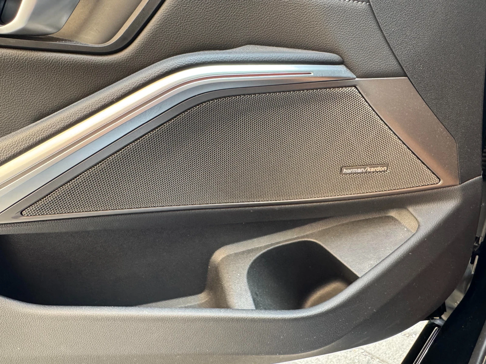 BMW 320 d  | Mobile.bg � ����������� 9