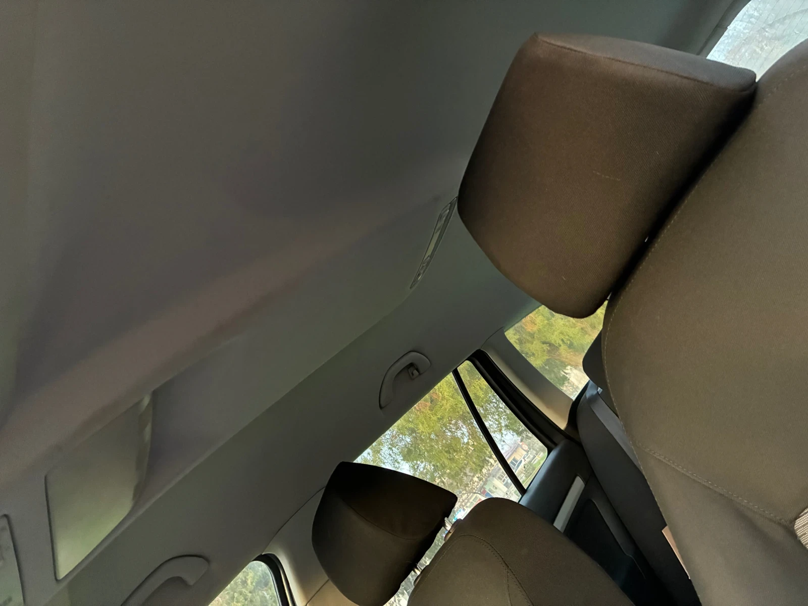 Skoda Octavia 1.6 - изображение 4