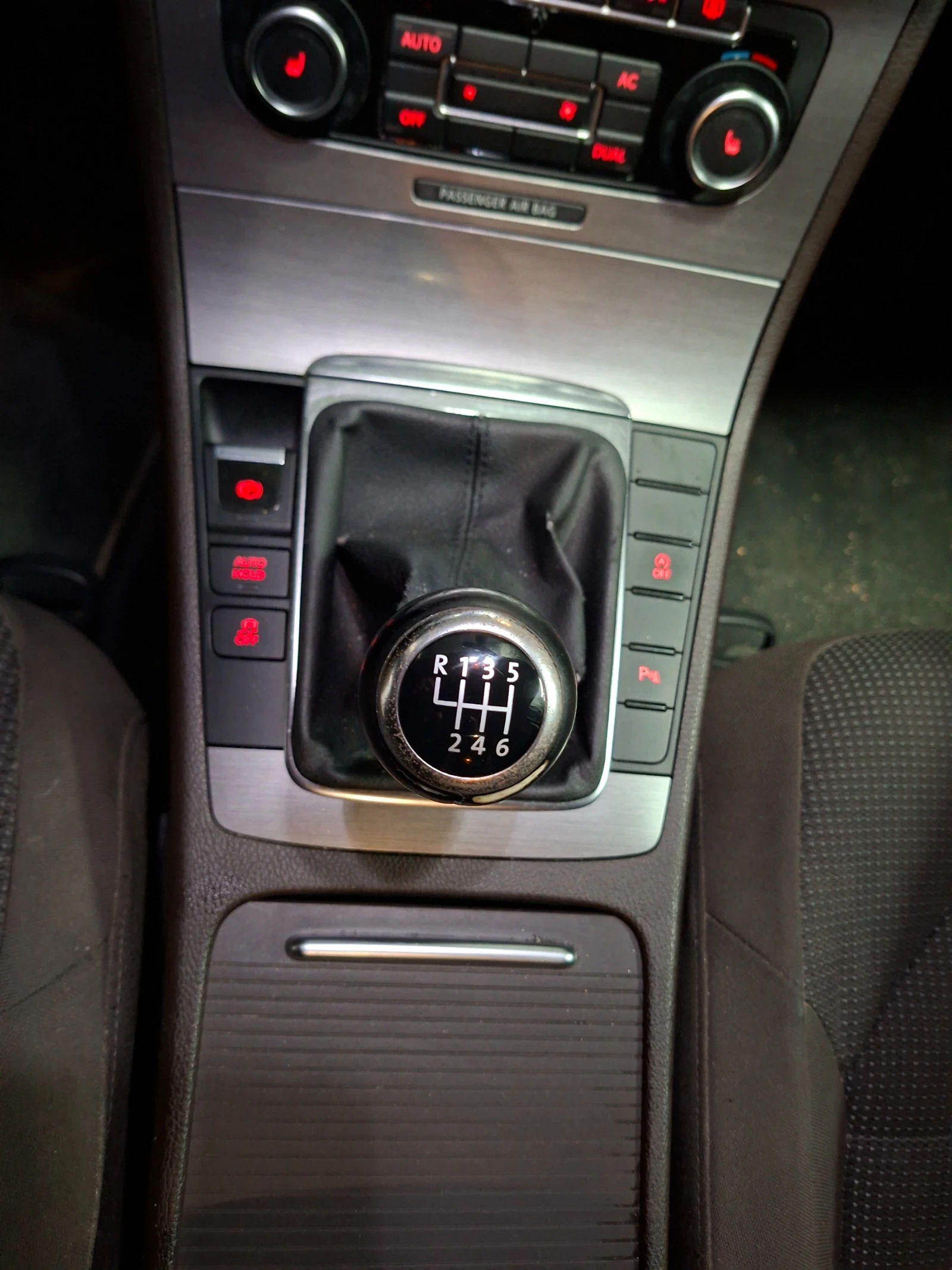 VW Passat 2.0 тди  140к.с. - изображение 8