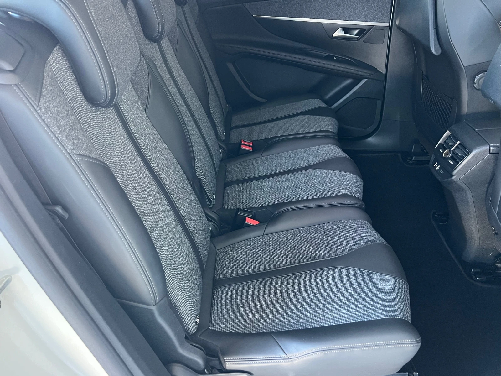 Peugeot 5008 2.0BLUE-HDI, 7�, ALLURE-KEY-GO, DISTR, FULL SERV-H | Mobile.bg � ����������� 15