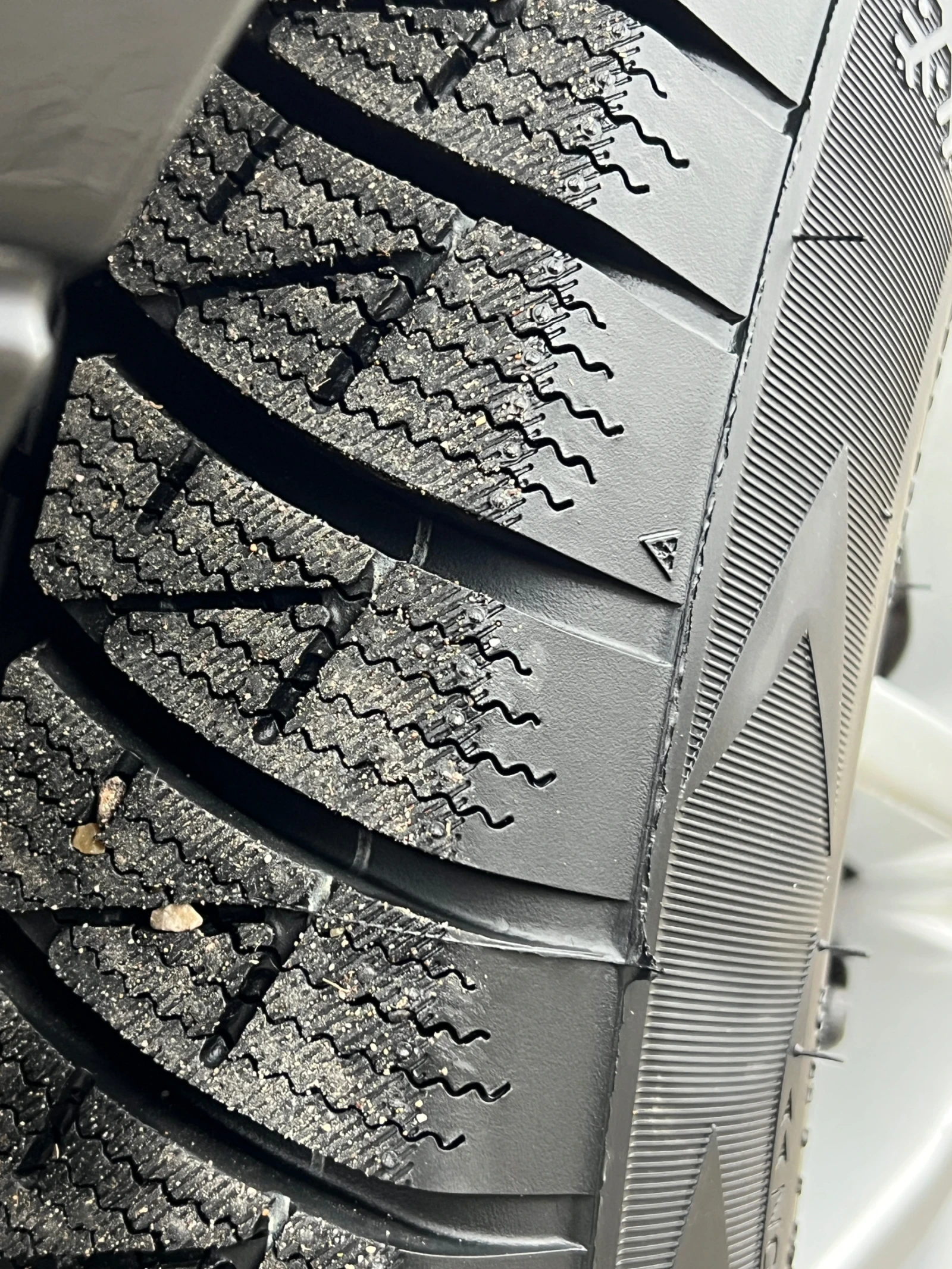 Mercedes-Benz C 220 2.2CDI - изображение 10