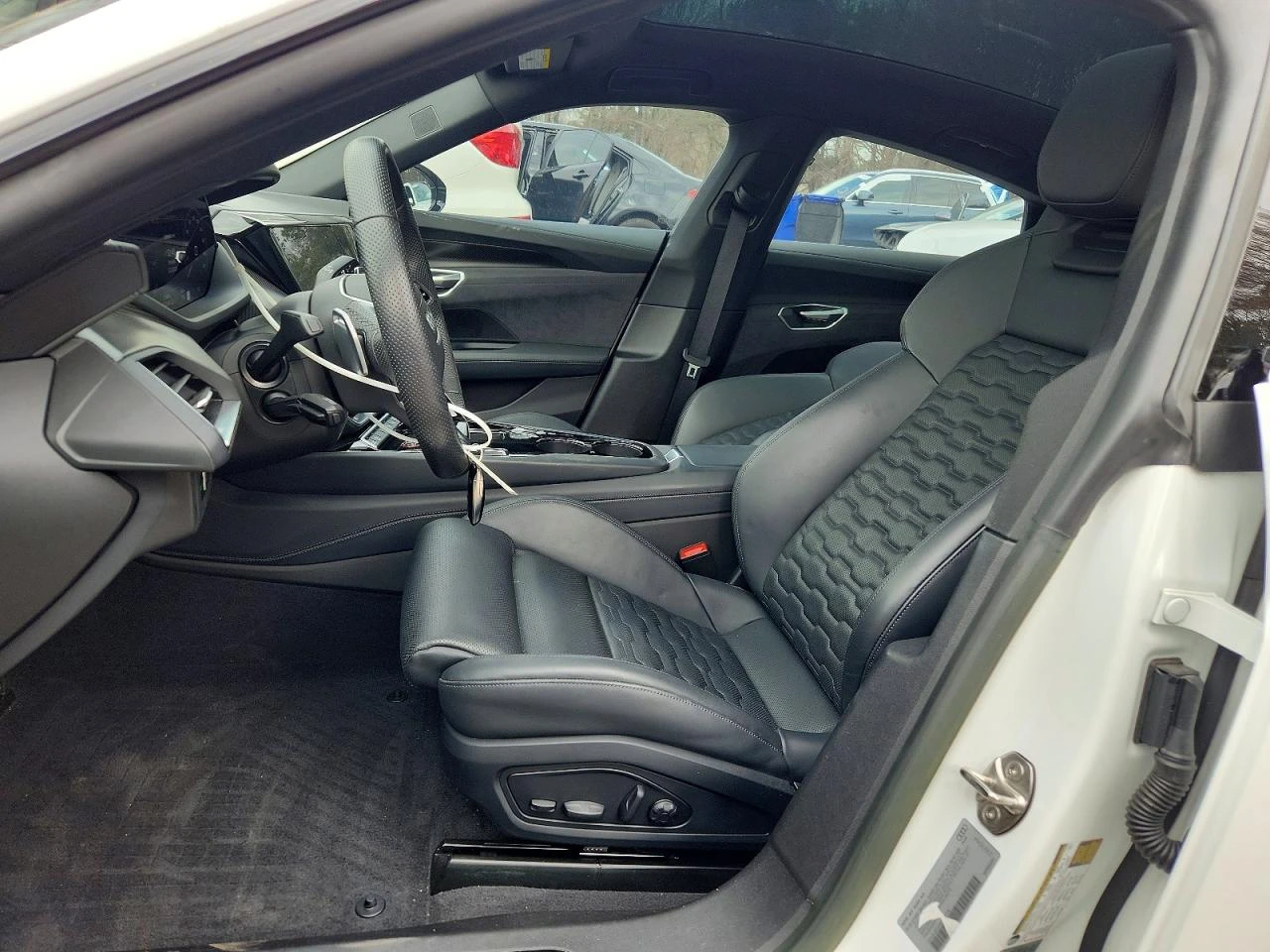 Audi E-Tron GT Prestige, снимка 7 - Автомобили и джипове - 54348260