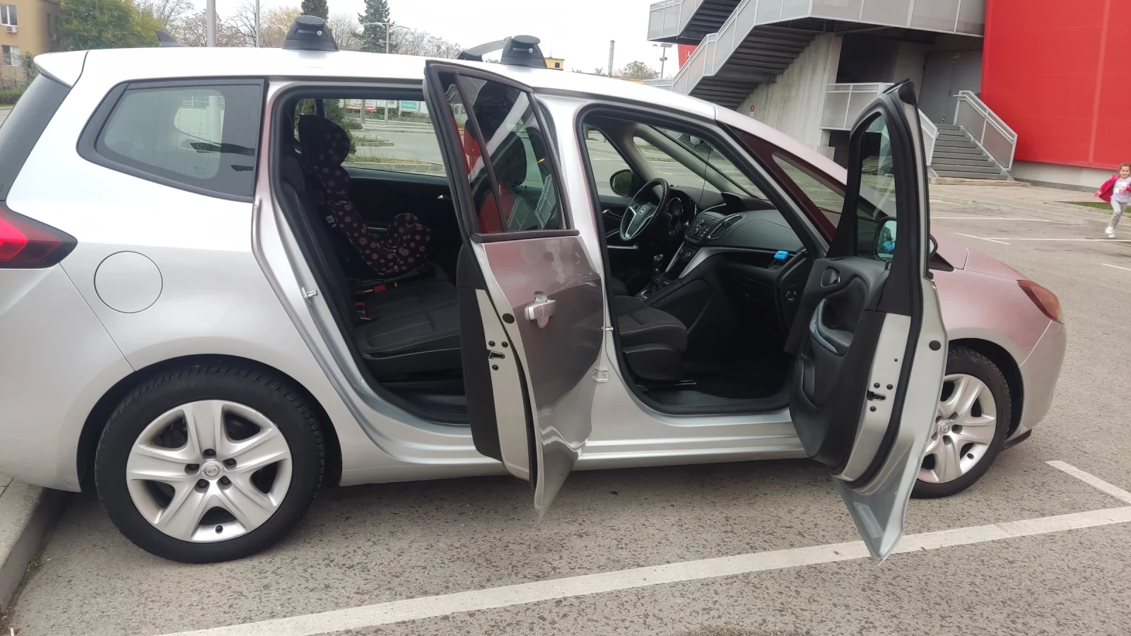 Opel Zafira, снимка 7 - Автомобили и джипове - 54726402