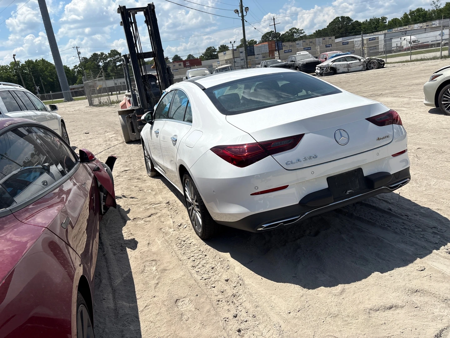 Mercedes-Benz CLA 250 4х4 MATIC ЕКСТРИ НОВОТО CLA НА половин Цена, снимка 5 - Автомобили и джипове - 54815321