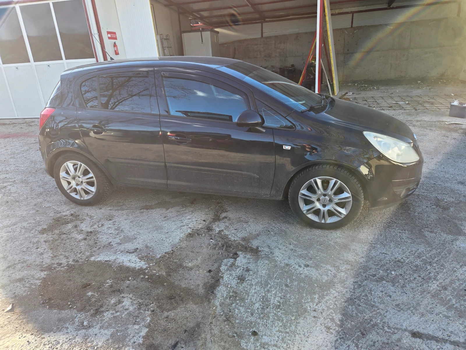 Opel Corsa 1.2 16v, снимка 2 - Автомобили и джипове - 55054661