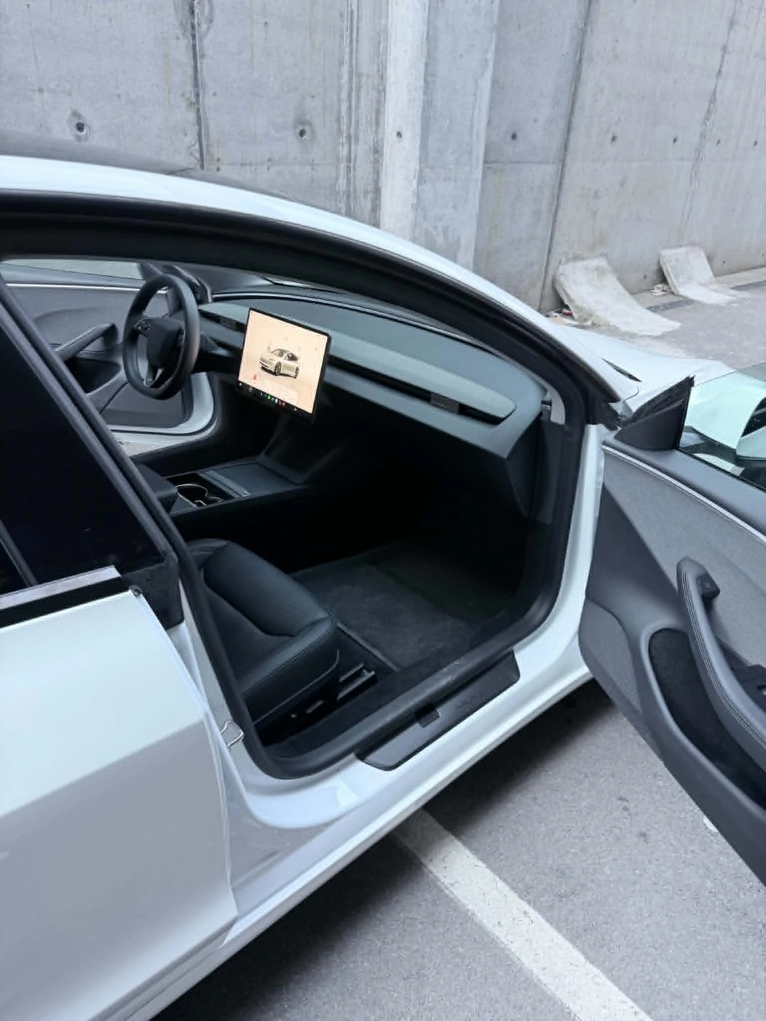 Tesla Model 3 Highland RWD Пълна гаранция, снимка 9 - Автомобили и джипове - 55066685