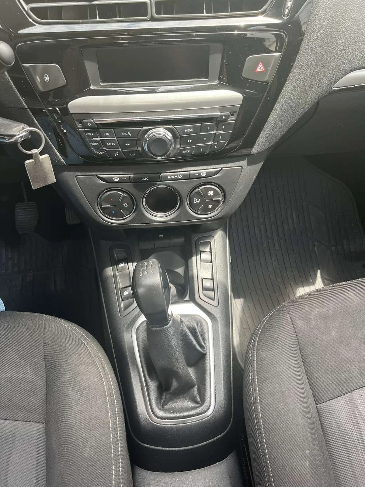 Peugeot 301, снимка 4 - Автомобили и джипове - 55156978