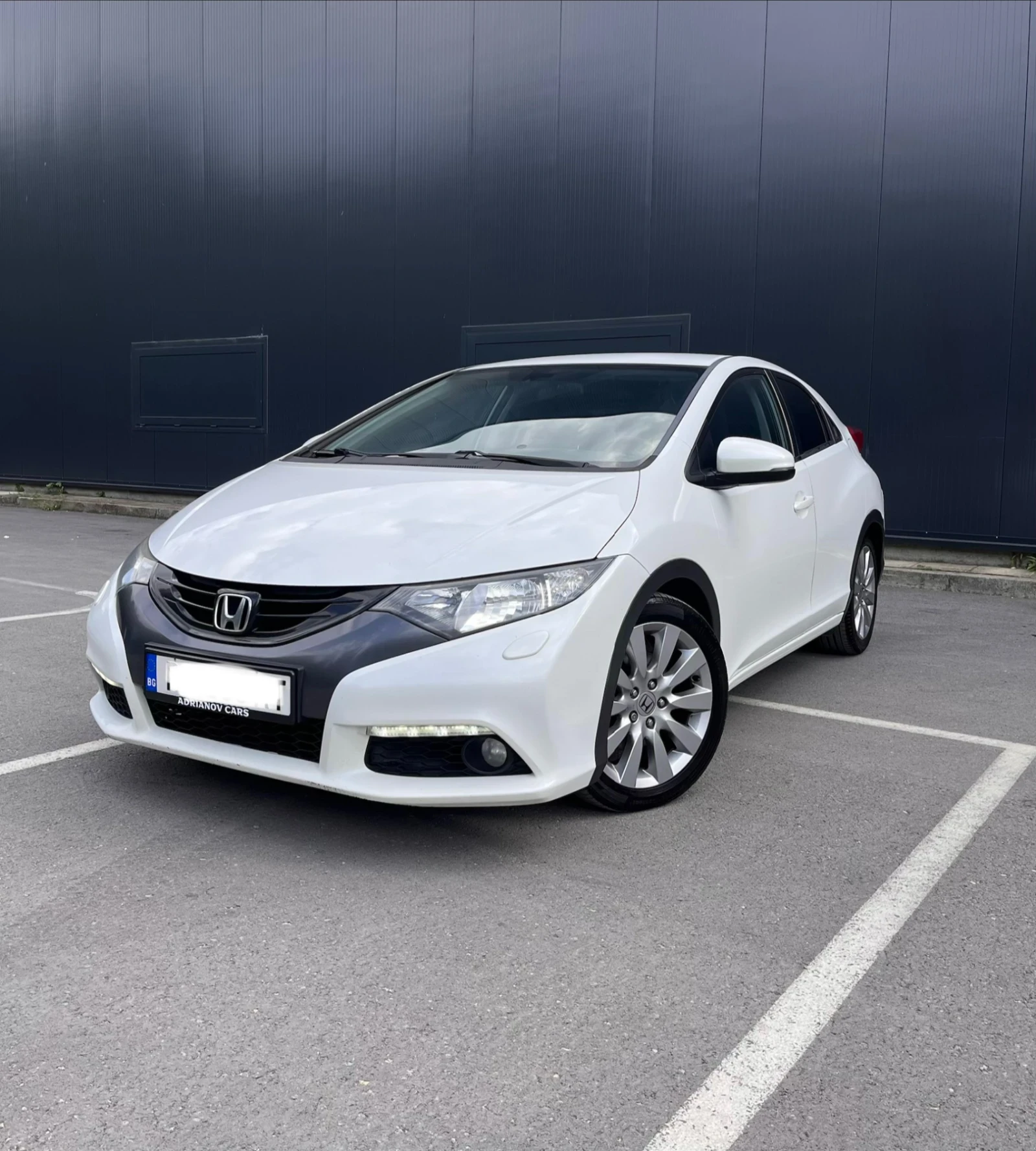 Honda Civic 2.2i-DTEC/150к.с./4 врати/6 скорости, снимка 3 - Автомобили и джипове - 55449757