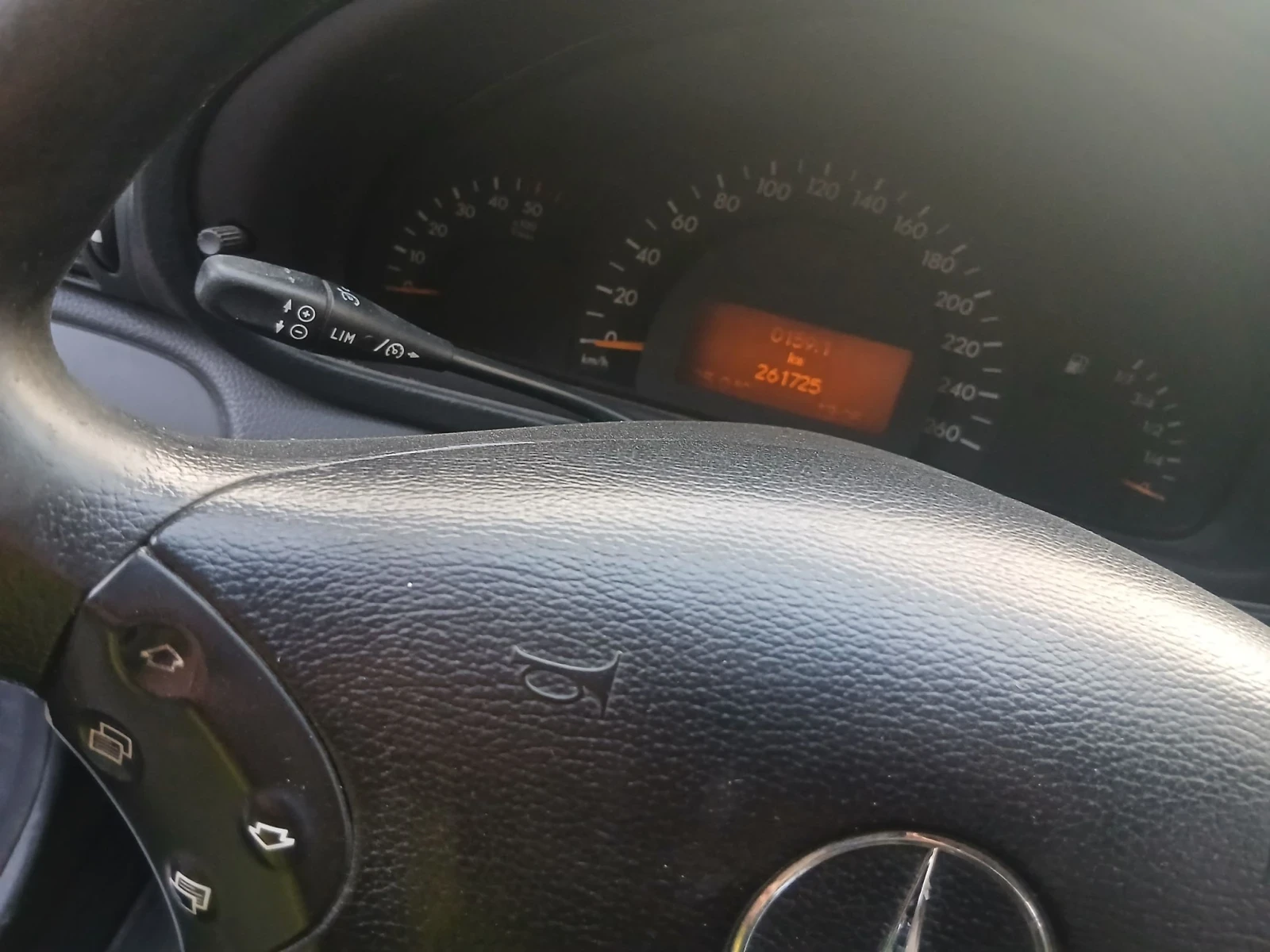 Mercedes-Benz C 220 220, снимка 15 - Автомобили и джипове - 56040007