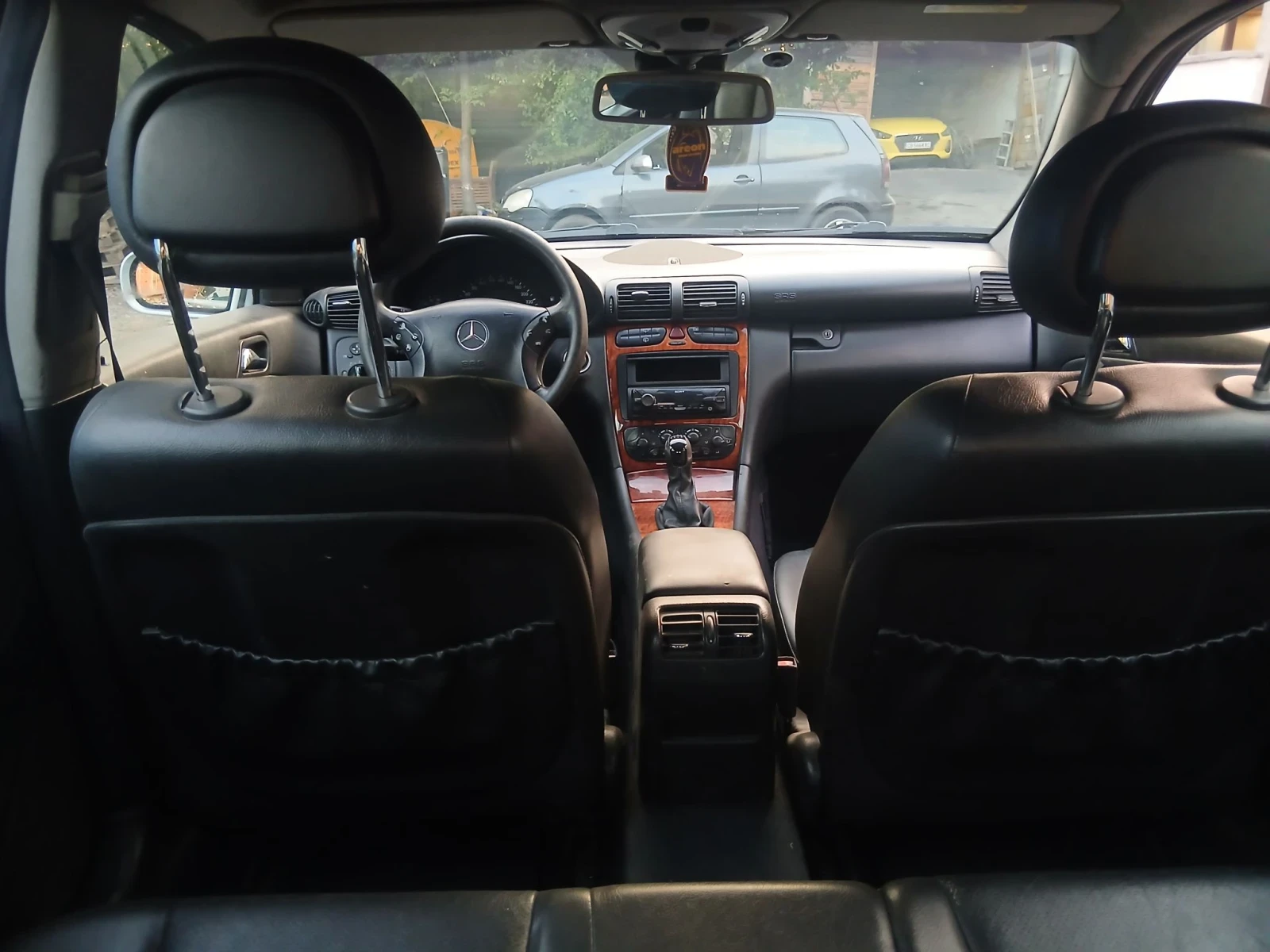 Mercedes-Benz C 220 220, снимка 10 - Автомобили и джипове - 56040007