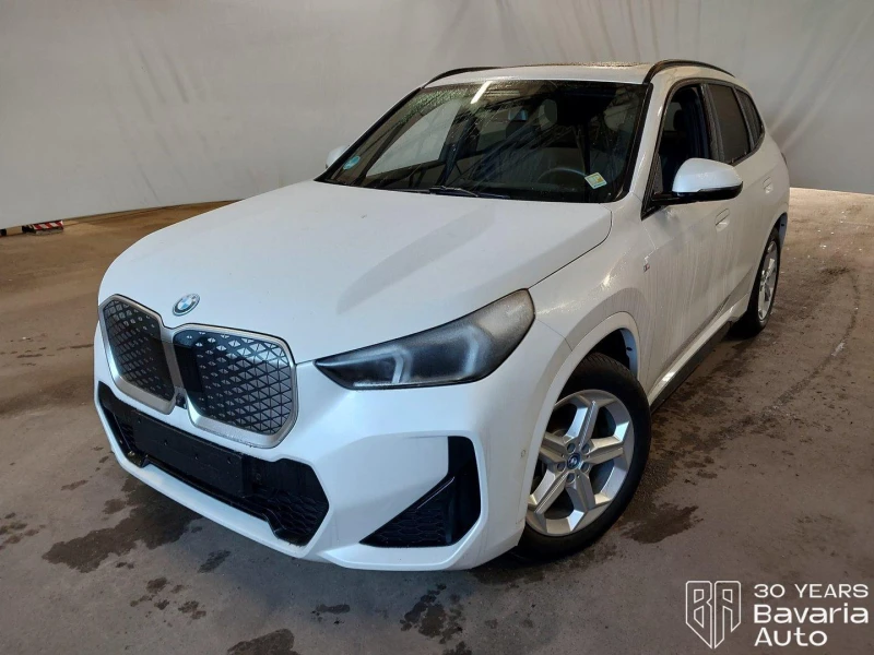 BMW iX1 30 xDrive M Sport Paket