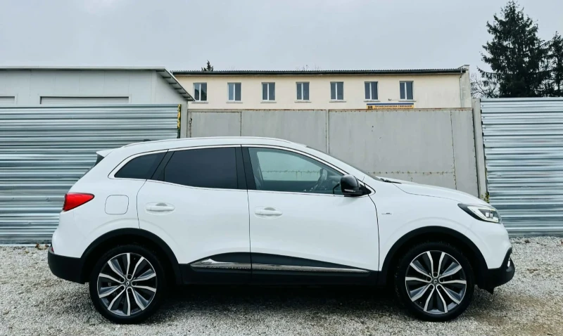Renault Kadjar АВТОМАТ* BOSE , снимка 7 - Автомобили и джипове - 52878233