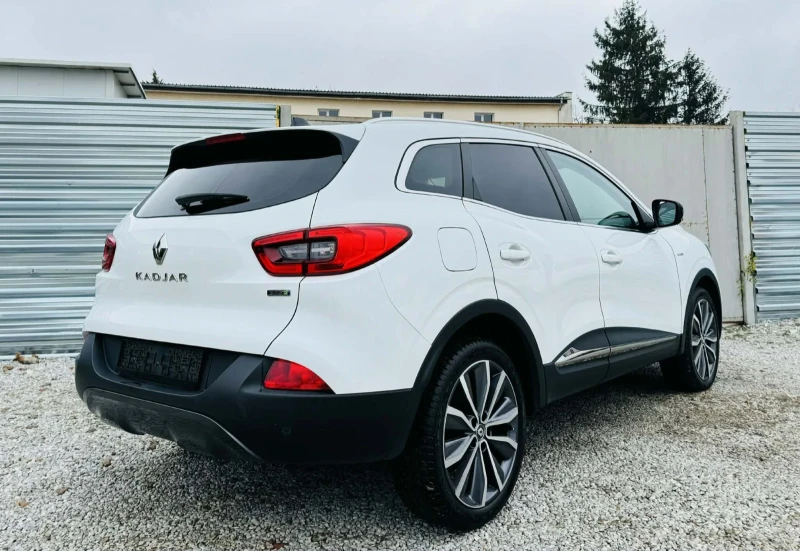 Renault Kadjar АВТОМАТ* BOSE , снимка 5 - Автомобили и джипове - 52878233