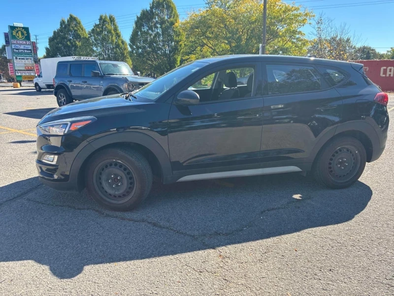 Hyundai Tucson * Essential * CARFAX * ЦЕНА ДО БГ, снимка 4 - Автомобили и джипове - 52908061