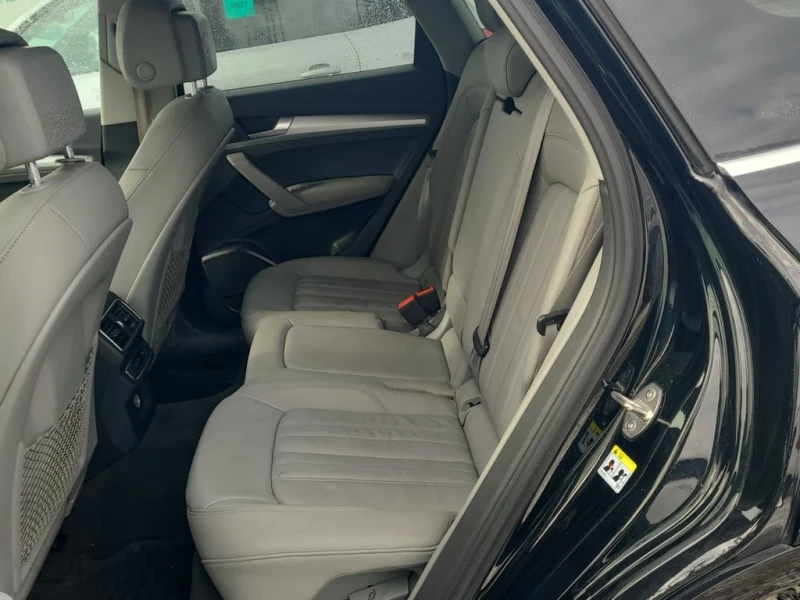 Audi Q5 * KOMFORT * ПОДГРЕВ* * AWD* , снимка 12 - Автомобили и джипове - 53433301
