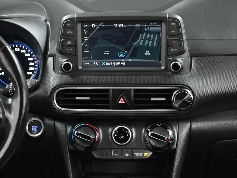 Hyundai Kona 1.6Т, снимка 14 - Автомобили и джипове - 54253009