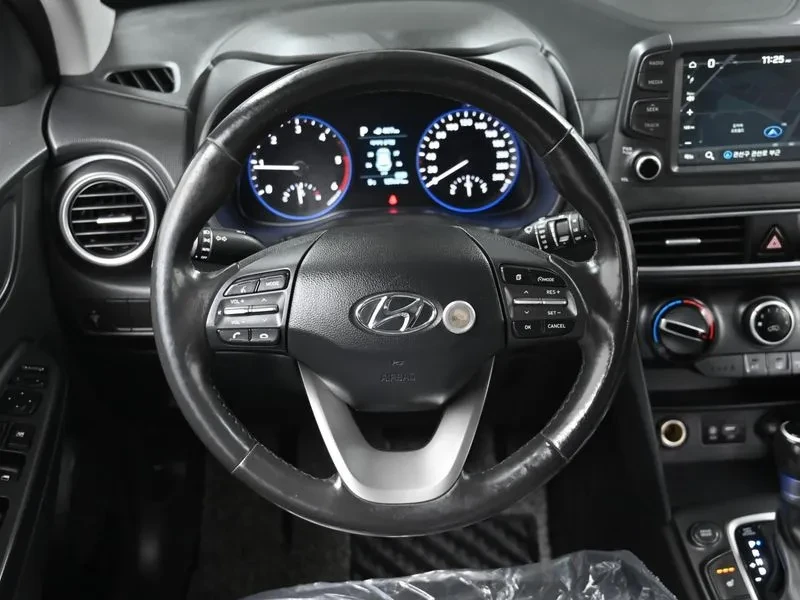 Hyundai Kona 1.6Т, снимка 13 - Автомобили и джипове - 54253009