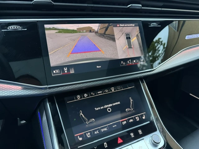 Audi SQ7 TFSI QUATTRO | 2025 | МАСАЖ | B&O | 360  | HUD, снимка 10 - Автомобили и джипове - 55835366