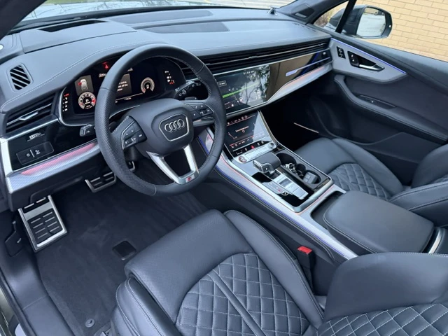 Audi SQ7 TFSI QUATTRO | 2025 | МАСАЖ | B&O | 360  | HUD, снимка 8 - Автомобили и джипове - 55835366