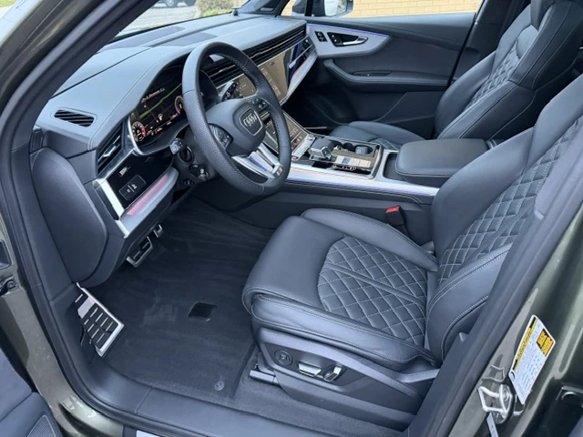 Audi SQ7 TFSI QUATTRO | 2025 | МАСАЖ | B&O | 360  | HUD, снимка 7 - Автомобили и джипове - 55835366