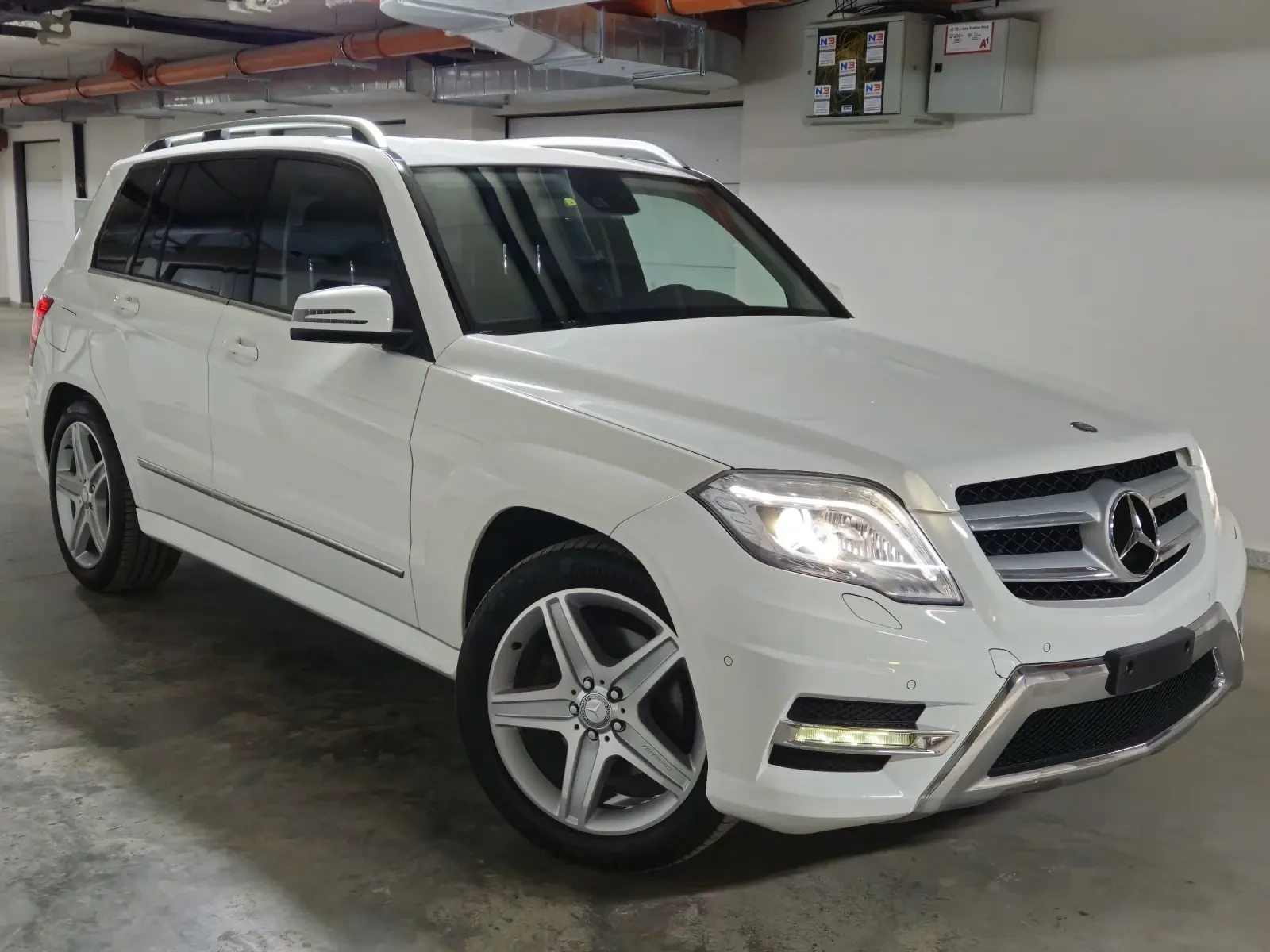 Mercedes-Benz GLK 250 CDI AMG PACK 4 MATIC 8 гуми - изображение 3