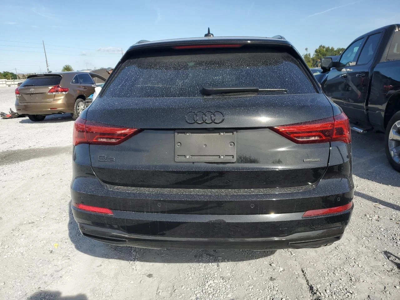 Audi Q3 * TOP* VIRTUAL* PANO* 40k km *  - изображение 6