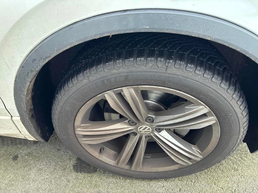 VW Tiguan * Highline * CARFAX * ���� �� �� | Mobile.bg � ����������� 5