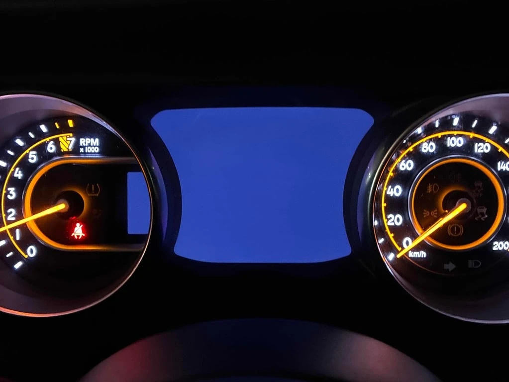 Jeep Wrangler * Sahara * CARFAX * ��� ������������ ������ | Mobile.bg � ����������� 8