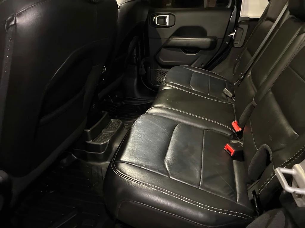 Jeep Wrangler * Sahara * CARFAX * ��� ������������ ������ | Mobile.bg � ����������� 12