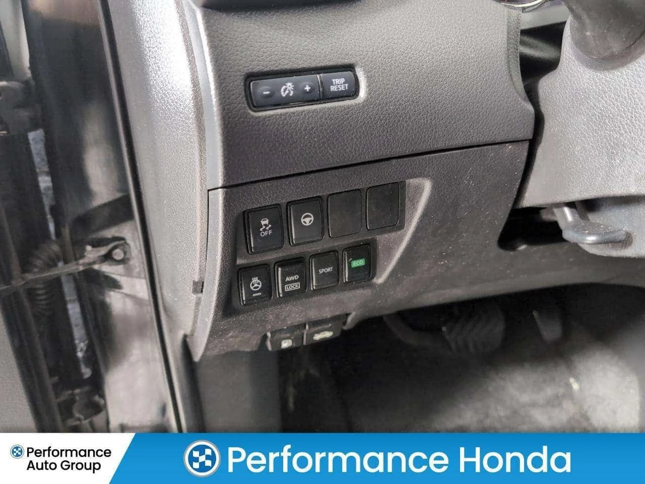 Nissan Rogue * SV * CARFAX * ���� �� �� | Mobile.bg � ����������� 12