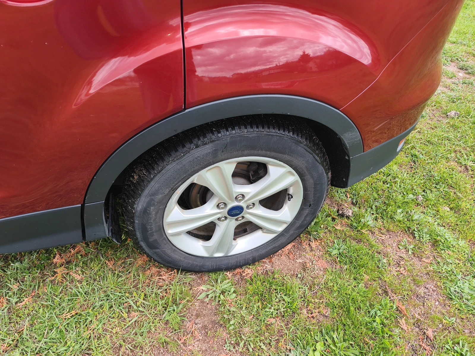 Ford Kuga Ford Kuga Escape 2.5 с газова уредба , снимка 6 - Автомобили и джипове - 54400818