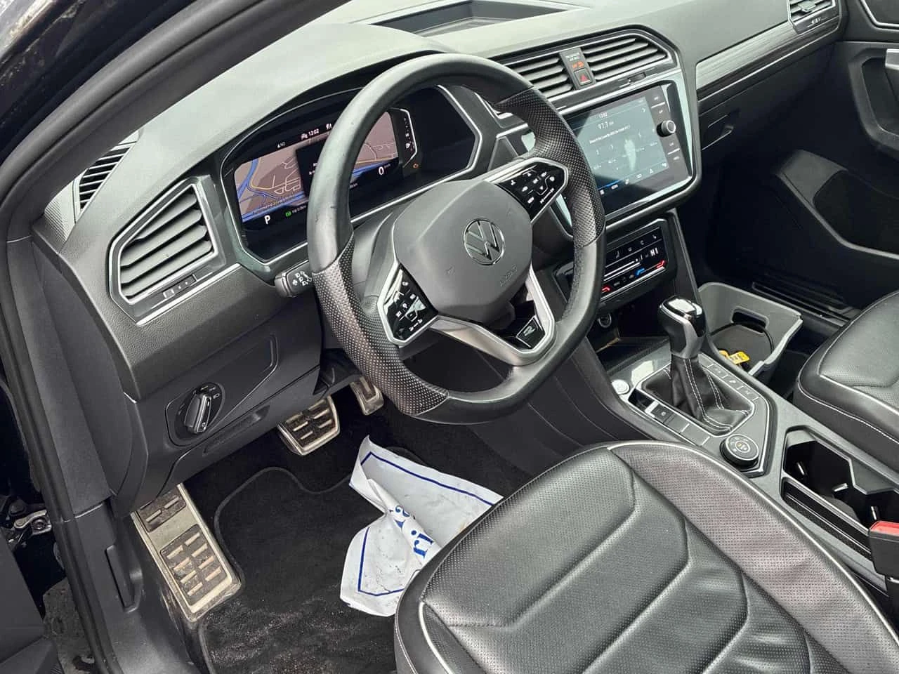 VW Tiguan Highline R Line / 360 / ОБДУХВАНЕ / FENDER , снимка 5 - Автомобили и джипове - 54607345