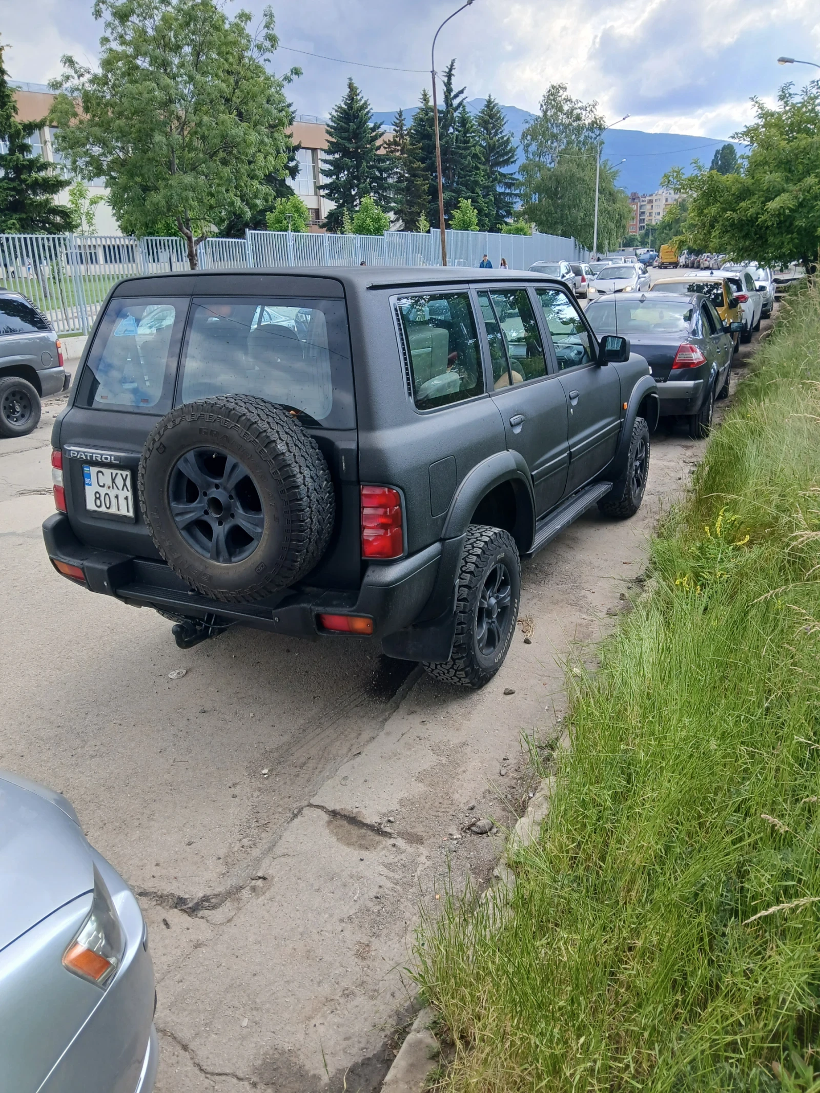 Nissan Patrol, снимка 5 - Автомобили и джипове - 54792684
