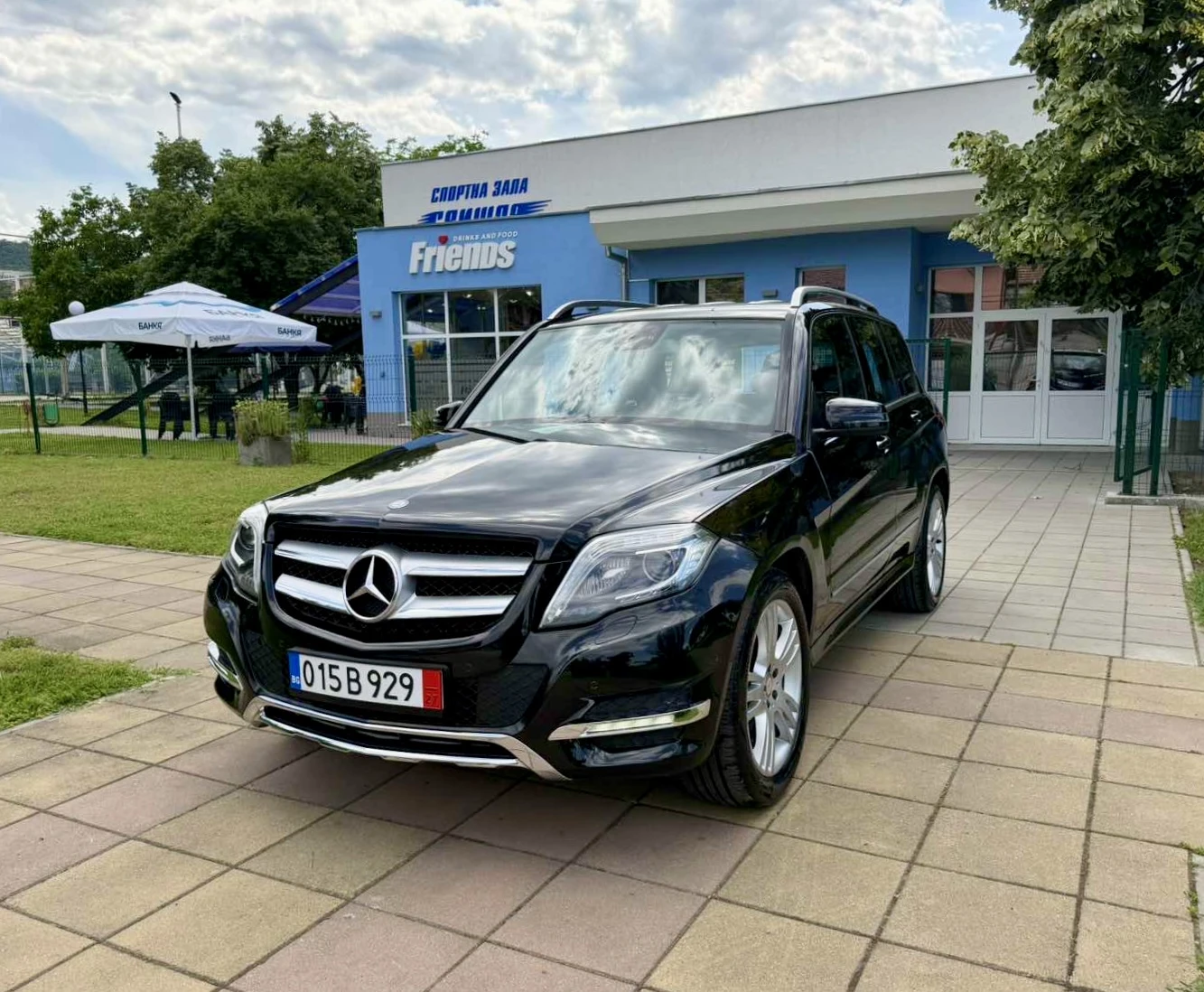 Mercedes-Benz GLK Facelift* 4Matic* 7G-Tronic* LED* Euro 5B* , снимка 3 - Автомобили и джипове - 54841862