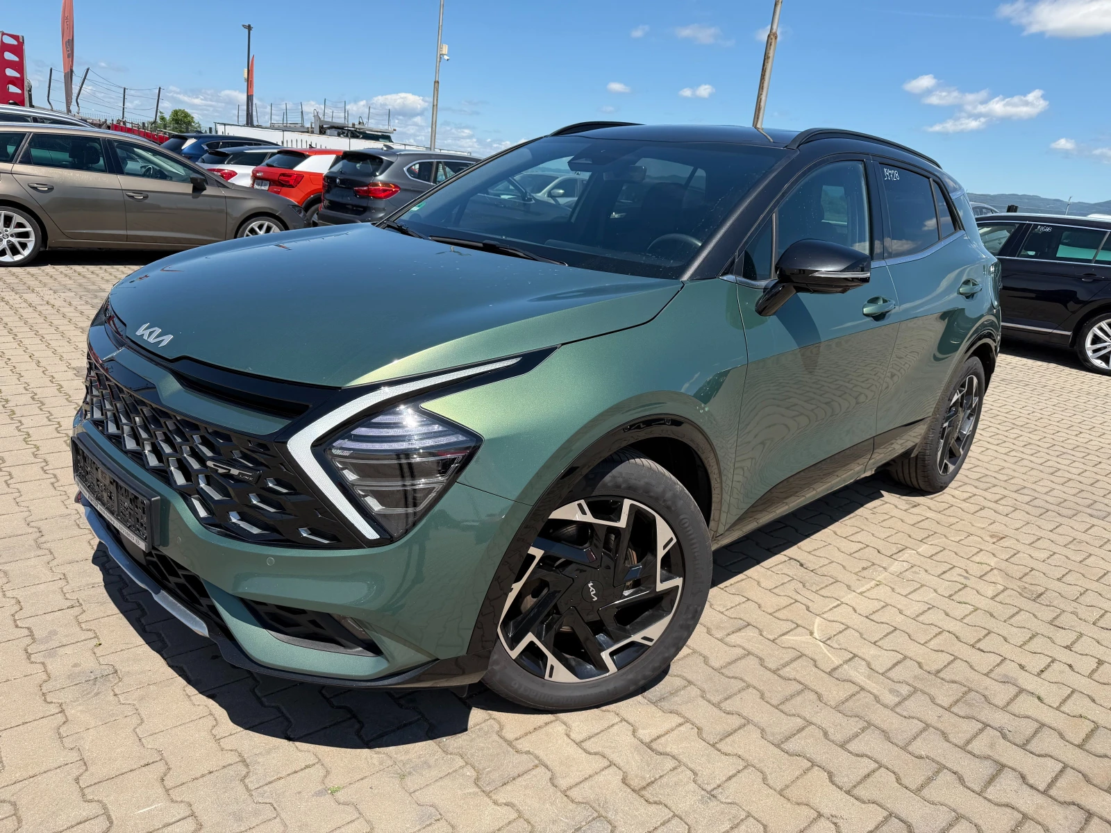 Kia Sportage GT LINE 1.6TGDI Hybrid 4WD AVTOMAT/NAVI/KAMERA 