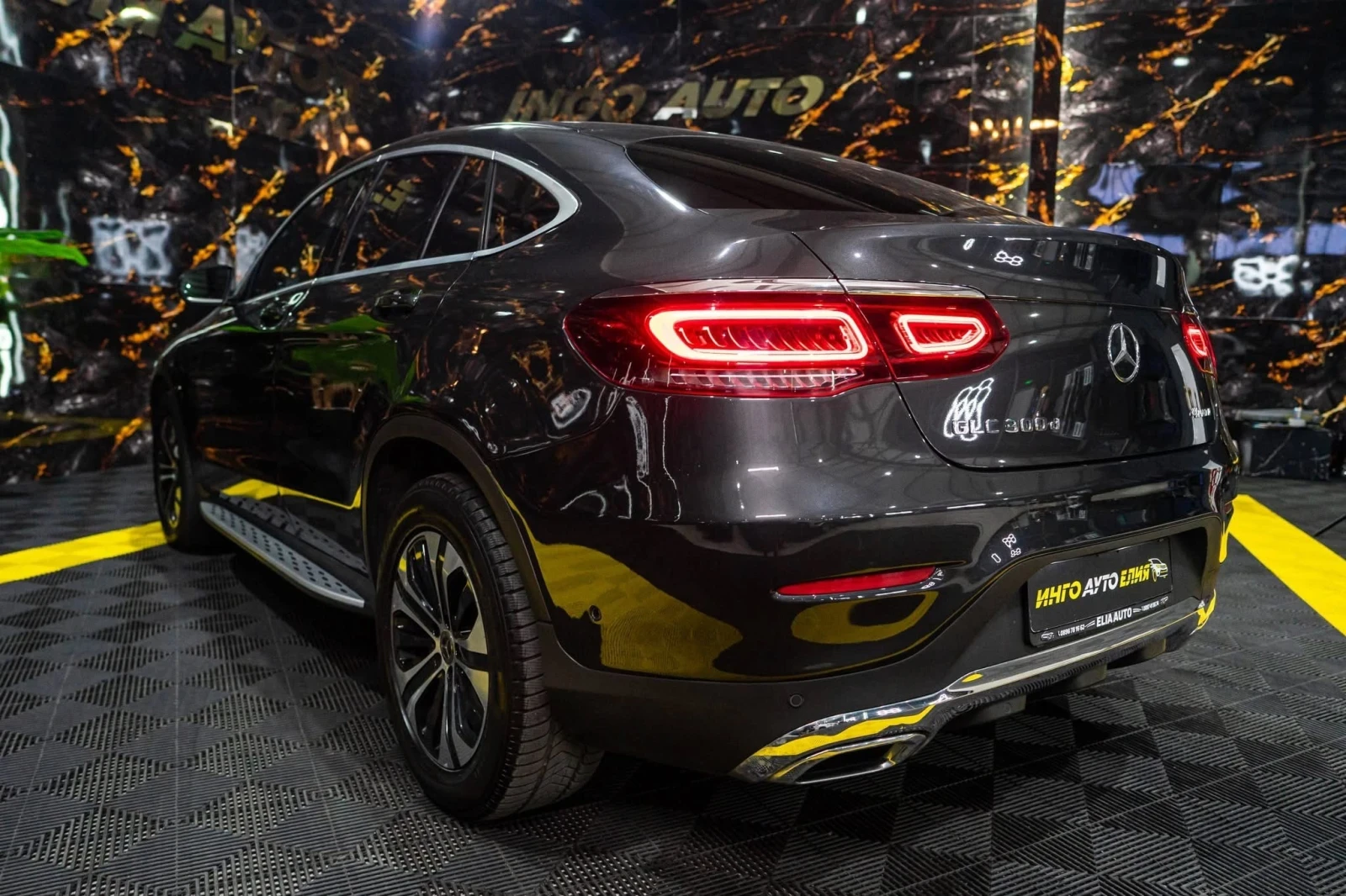 Mercedes-Benz GLC 300 D COUPE 4MATIC SPORT LINE LED NAVI ЛИЗИНГ 100%, снимка 6 - Автомобили и джипове - 55047521