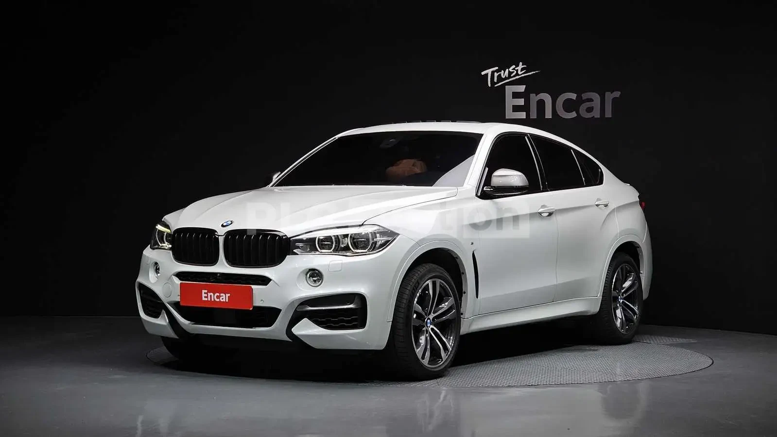 BMW X6 M50D M SPORT + HEAD UP/360/PANO/FULL | Mobile.bg � ����������� 1