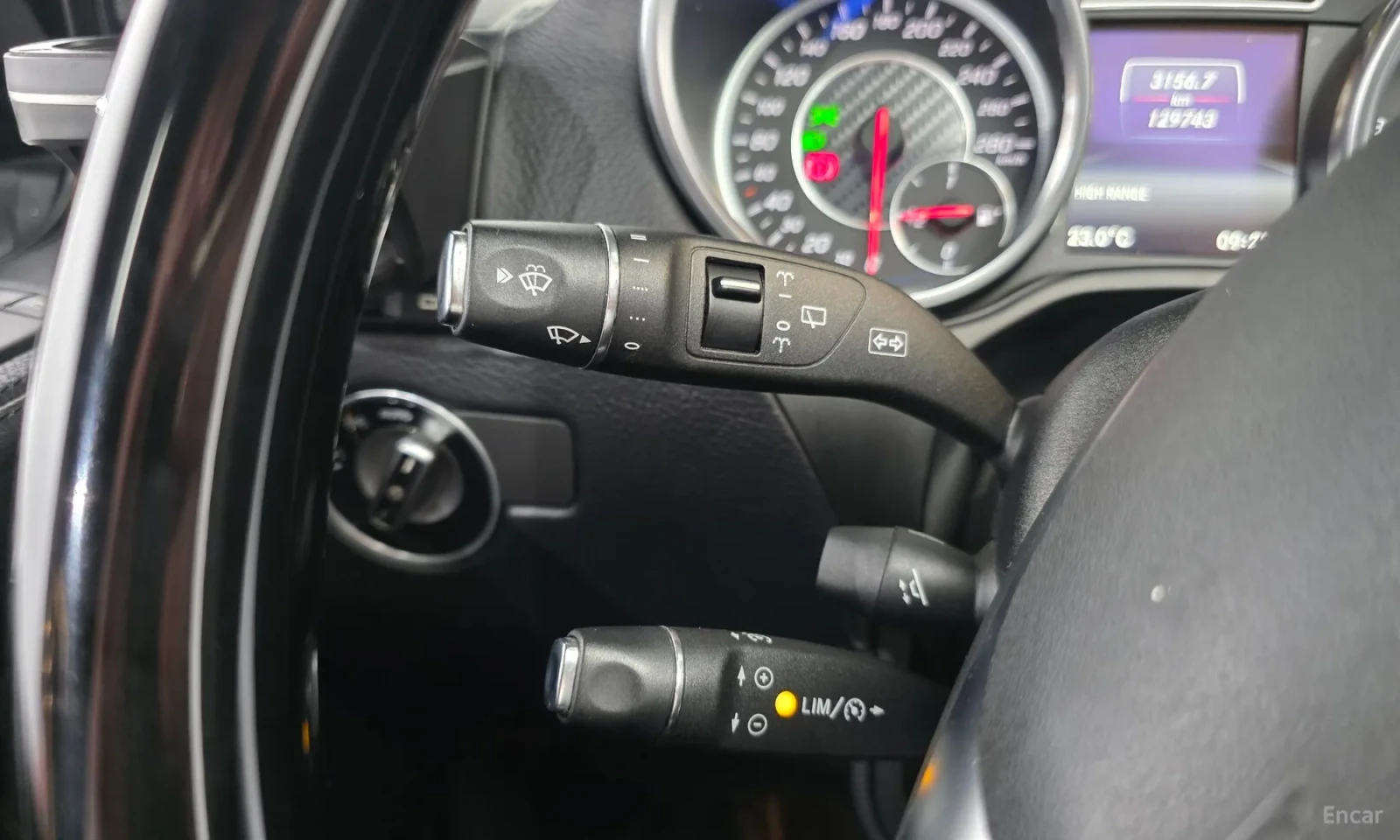 Mercedes-Benz G 63 AMG UNIKAT* TOP CENA* PROVERKA NA MQSTO* OFERTA, снимка 15 - Автомобили и джипове - 55611917
