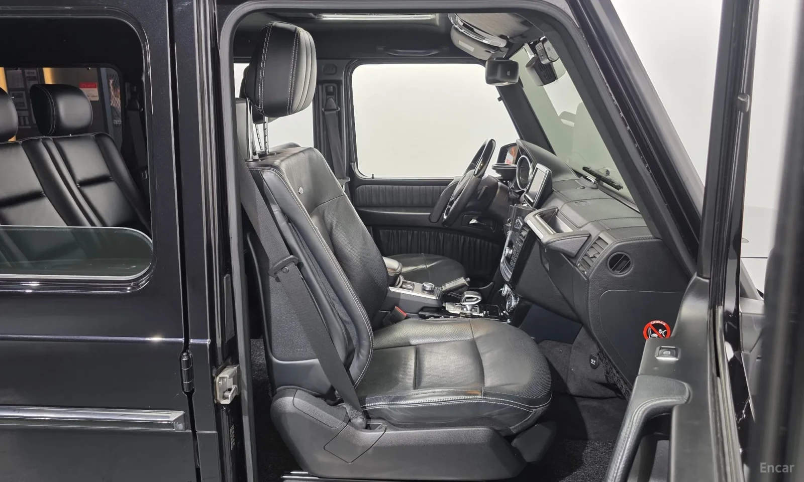 Mercedes-Benz G 63 AMG UNIKAT* TOP CENA* PROVERKA NA MQSTO* OFERTA, снимка 12 - Автомобили и джипове - 55611917