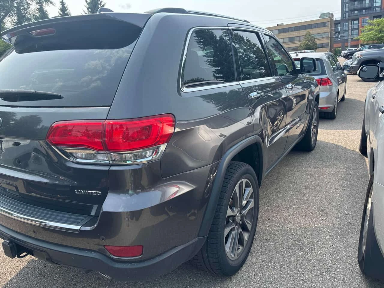 Jeep Grand cherokee * Limited * АВТОКРЕДИТ БЕЗ ПЪРВОНАЧАЛНА ВНОСКА* , снимка 3 - Автомобили и джипове - 55638814