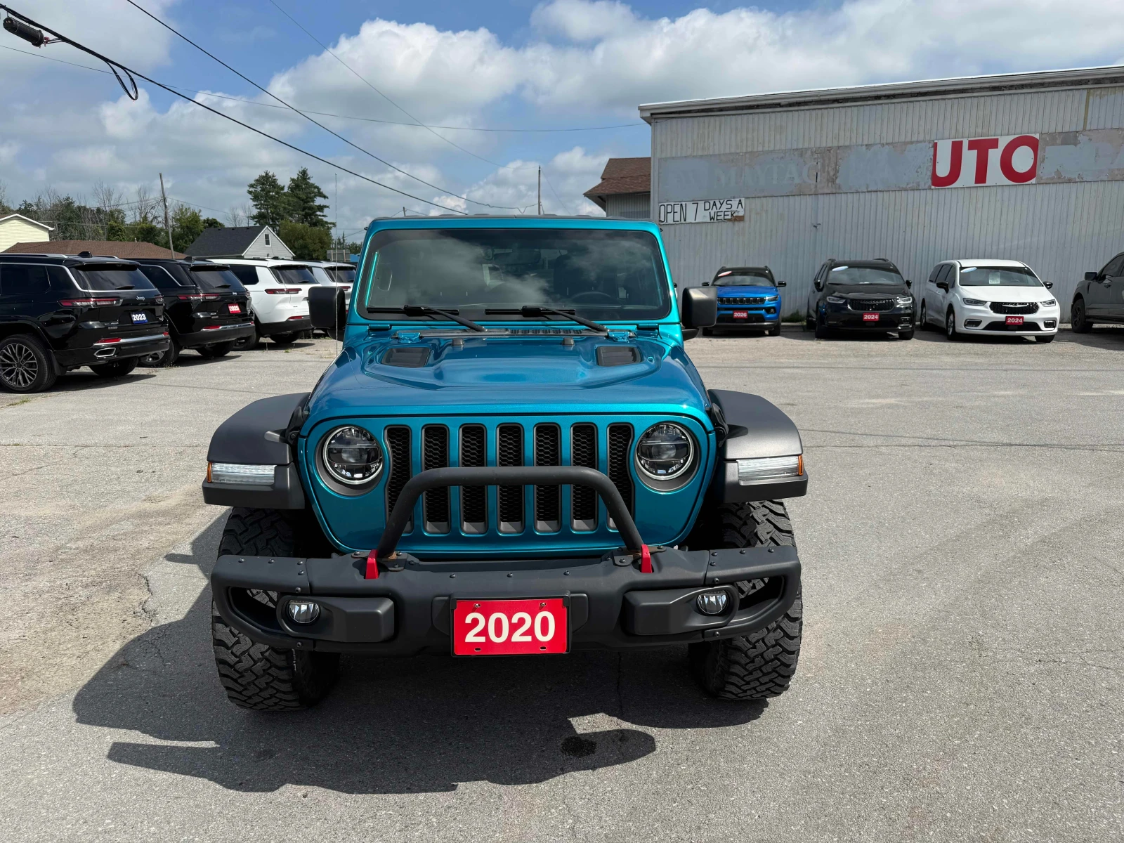 Jeep Wrangler * Rubicon * CARFAX * БЕЗ ПЪРВОНАЧАЛНА ВНОСКА, снимка 6 - Автомобили и джипове - 55967582