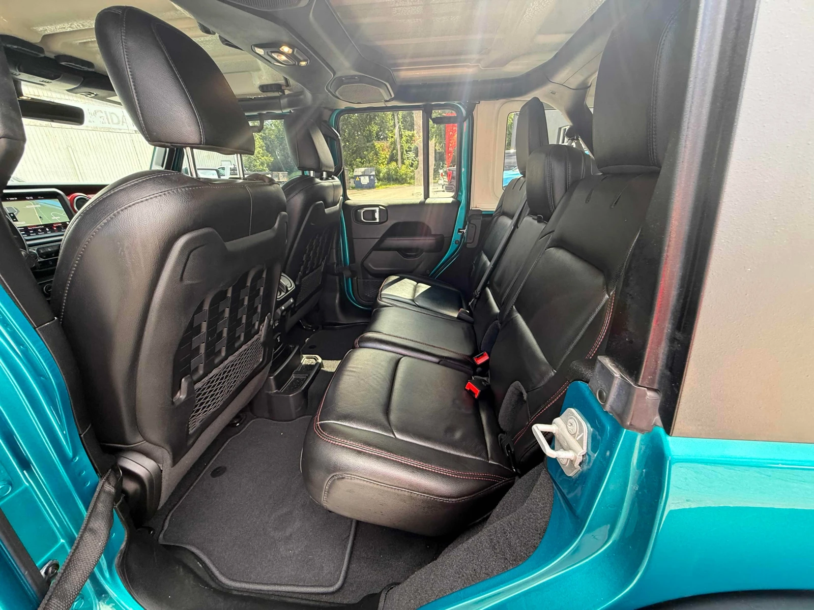 Jeep Wrangler * Rubicon * CARFAX * БЕЗ ПЪРВОНАЧАЛНА ВНОСКА, снимка 10 - Автомобили и джипове - 55967582
