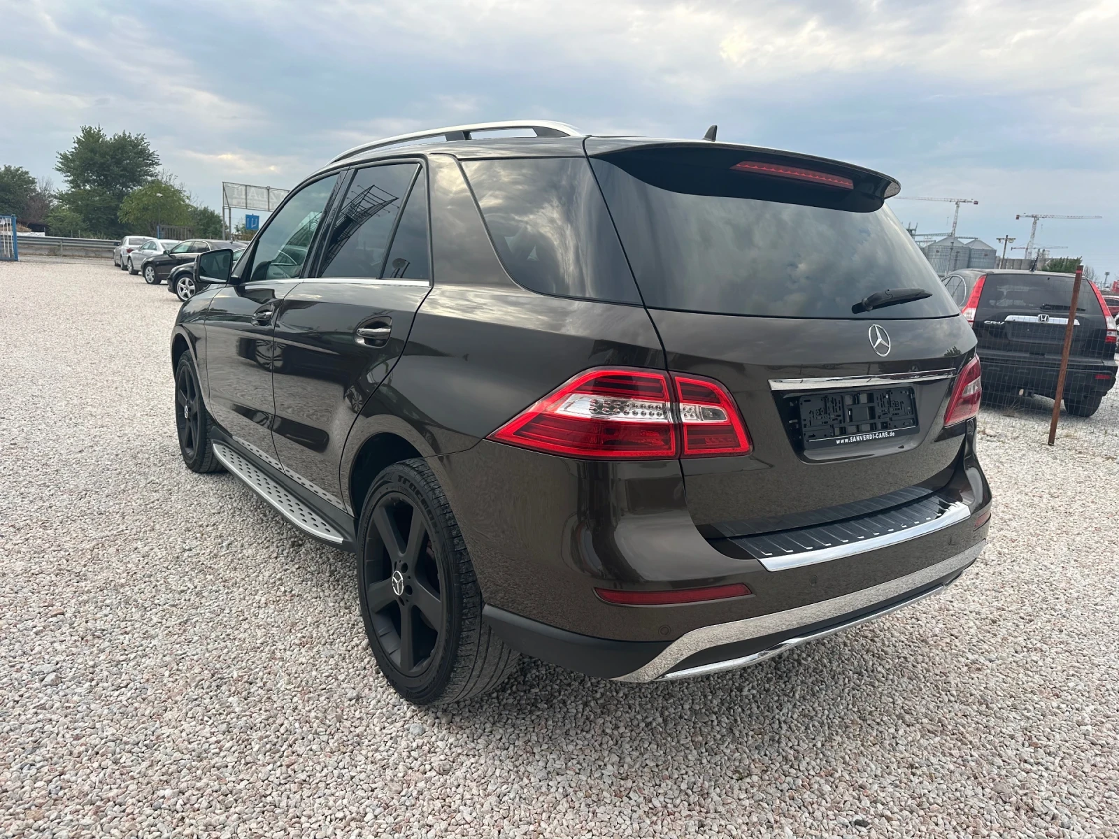 Mercedes-Benz ML 350 CDI, 360  КАМЕРА, НА ПРУЖИНИ, ТОП!, снимка 5 - Автомобили и джипове - 56045545