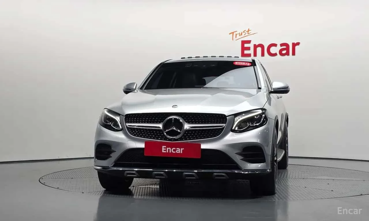 Mercedes-Benz GLC 220 d * 4MATIC Premium Coupe * AMG Пакет * 360 * , снимка 3 - Автомобили и джипове - 56235041