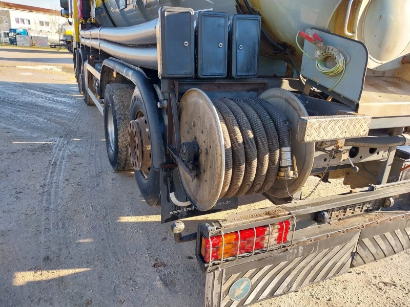 Mercedes-Benz Actros 25.48 / 8 X 2 / каналопочистваща машина / евро 5, снимка 4 - Камиони - 53332538
