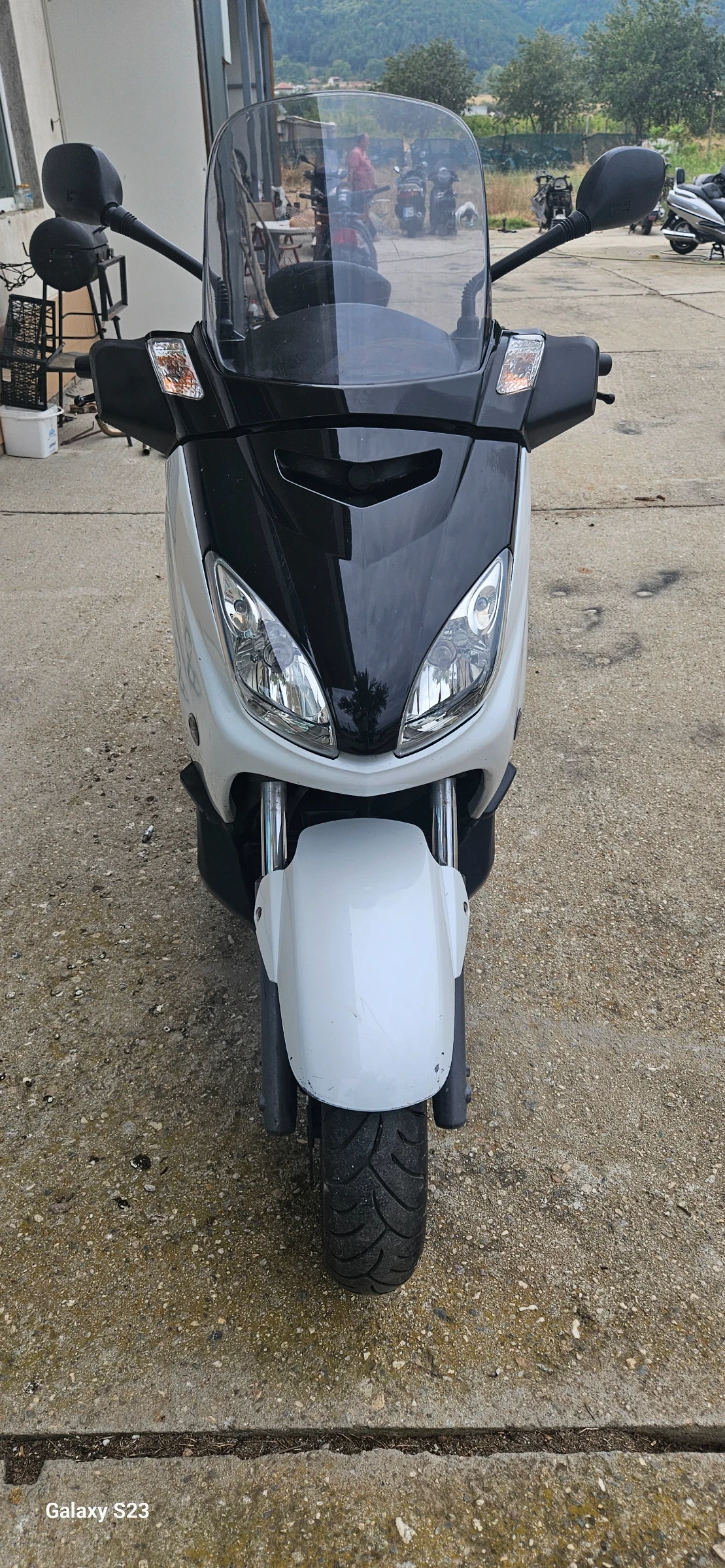 Yamaha X-max Perfekteni 3 broia - изображение 10