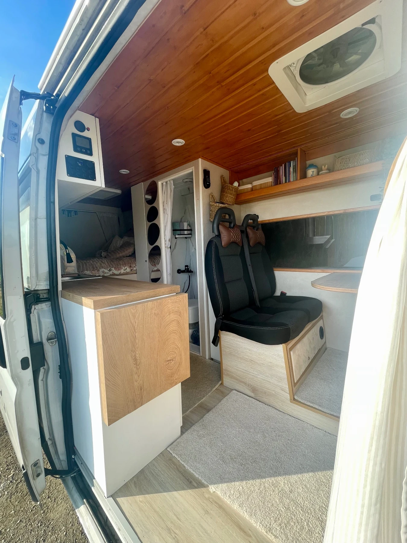 Кемпер Fiat Ducato, снимка 4 - Каравани и кемпери - 55192321