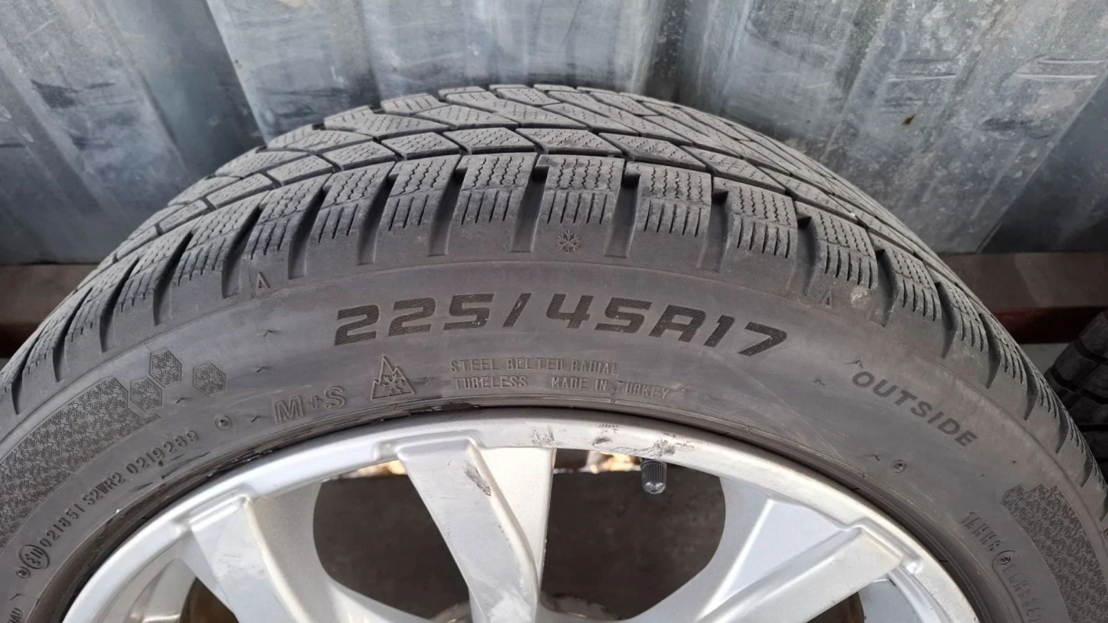    225/55R17 | Mobile.bg   14