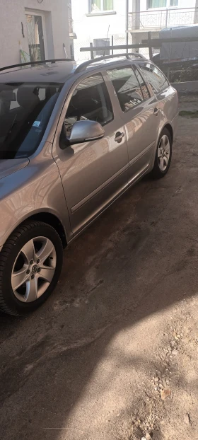 Skoda Octavia 1.6 tdi, снимка 3